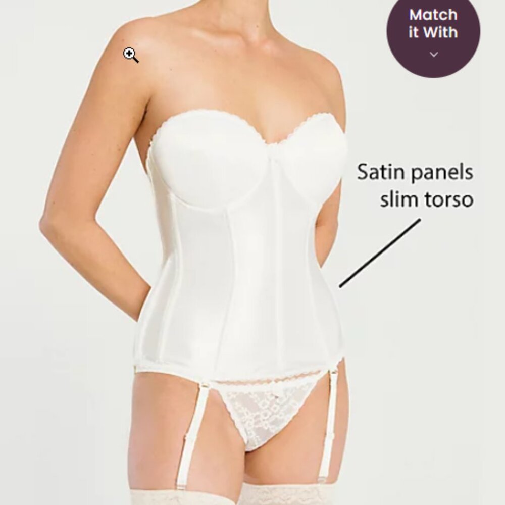 PLUS SIZE WHITE CORSET - SIZE 42D